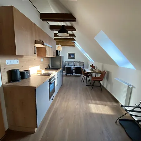 Kerova 7 Apartment