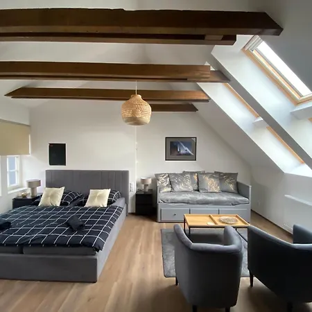 Appartement Kerova 7 *